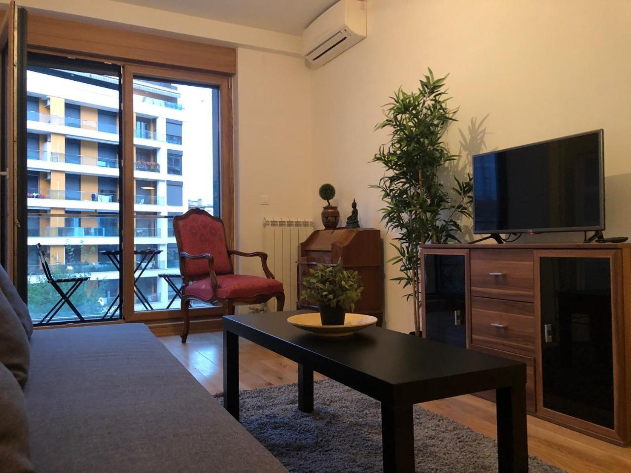 99 Muses Apartments Dordegol Екстер'єр фото